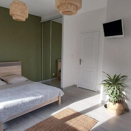 דירות סריאן Chambre Avec Terrasse מראה חיצוני תמונה