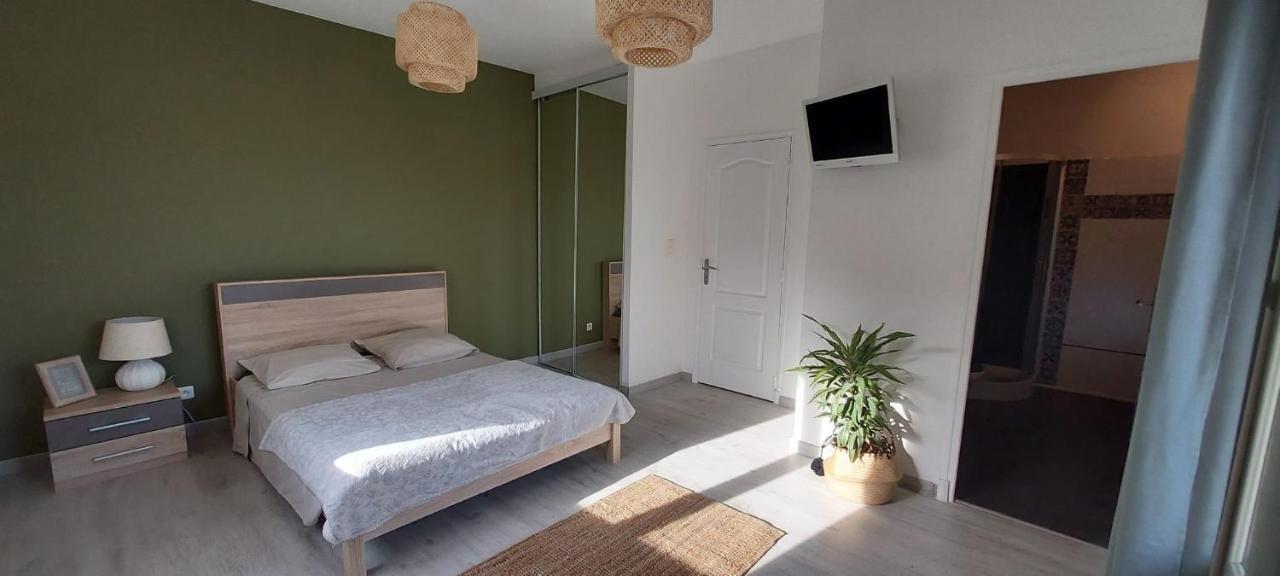 דירות סריאן Chambre Avec Terrasse מראה חיצוני תמונה