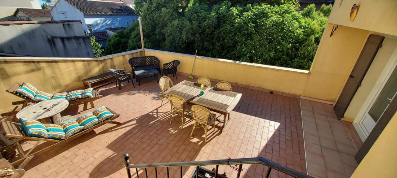 דירות סריאן Chambre Avec Terrasse מראה חיצוני תמונה